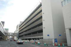 収容台数は2倍の301台に 1台の駐車スペースも 増 Vision Okayama 収容台数は2倍の301台に 1台の駐車スペースも 増 Vision Okayama